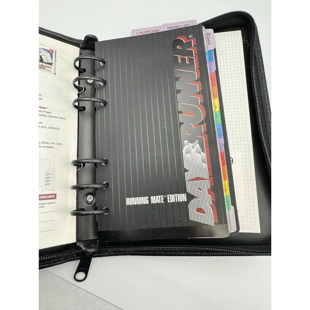 Vintage DayRunner Organizer Running Mate Edition Madrid 3.75